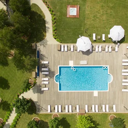 Posiadlosc Wiejska, Ogrody Acqua Di Rosa فندق 5*